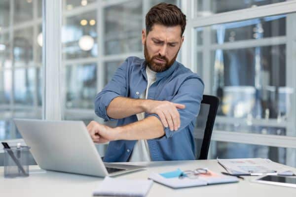 PRZYCZYNY BÓLU RAMIENIA